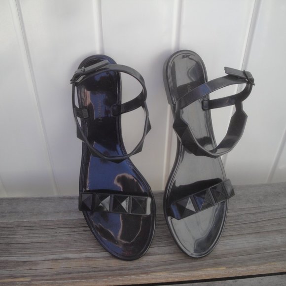 Rebecca Minkoff Jana Jelly Sandals in Black - Picture 4 of 8
